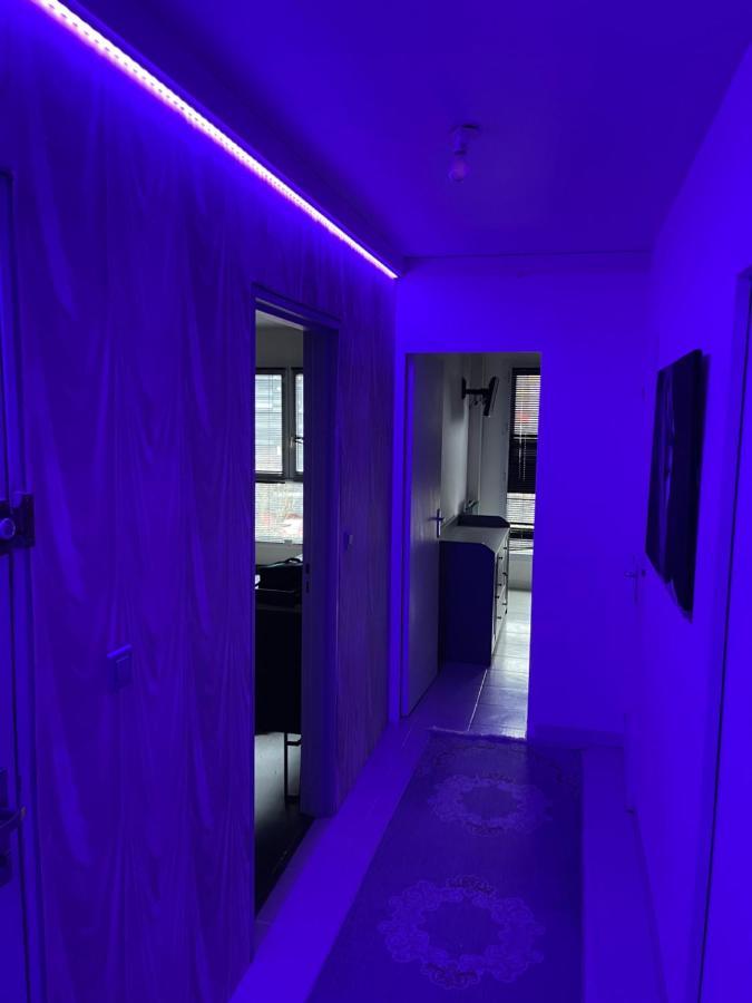 Le Midnight : Proche Centre Ville Nantes Luaran gambar